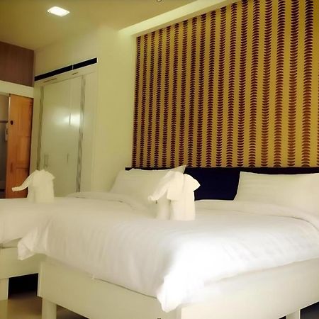 Med Room Korat Nakhonratchasima Exteriör bild