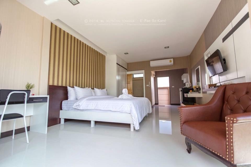 Med Room Korat Nakhonratchasima Exteriör bild